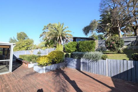 Photo of property in 23 Fitzwater Place, Henderson, Auckland, 0612