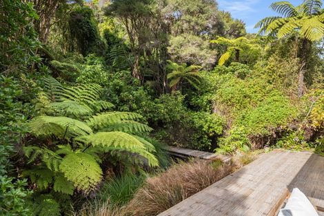 Photo of property in 27 Sunny Grove, Wainuiomata, Lower Hutt, 5014