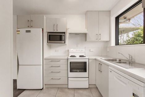 Photo of property in 1/186a Wairakei Road, Bryndwr, Christchurch, 8053