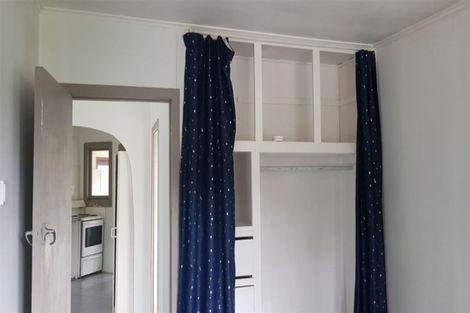 Photo of property in 44 Chamberlain Road, Massey, Auckland, 0614