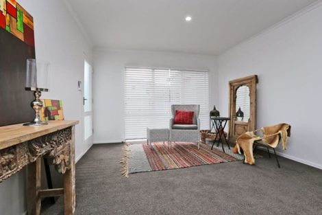 Photo of property in 2/508 Avenue Road East, Hastings, 4122