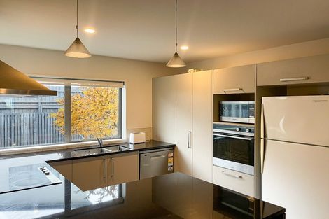 Photo of property in 9 Longueval Lane, Broomfield, Christchurch, 8042