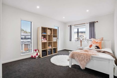 Photo of property in 1 Arataki Way, Glen Eden, Auckland, 0602