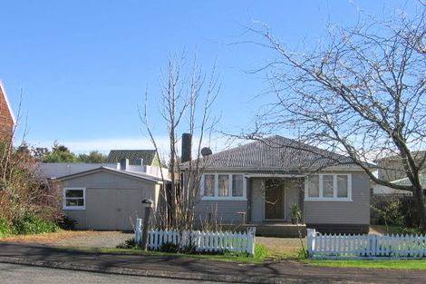 Photo of property in 12 Kiwi Avenue, Forest Lake, Hamilton, 3200