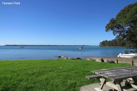 Photo of property in 220 Tanners Point Road, Tanners Point, Katikati, 3177
