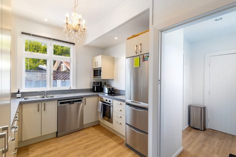 Photo of property in 1/136 North Avon Road, Richmond, Christchurch, 8013