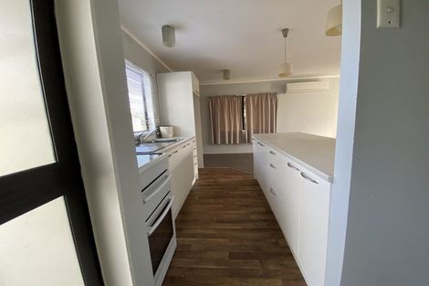 Photo of property in 21c Fort Richard Road, Otahuhu, Auckland, 1062