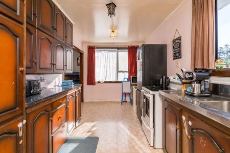 Photo of property in 74 Mooltan Street, Halfway Bush, Dunedin, 9010