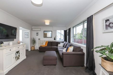 Photo of property in 14 Arkle Place, Nawton, Hamilton, 3200