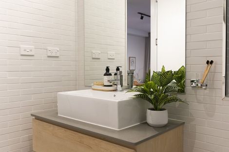 Photo of property in 25 Nugget Avenue, Hobsonville, Auckland, 0616