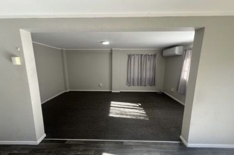 Photo of property in 18 Deodar Place, Totara Heights, Auckland, 2105