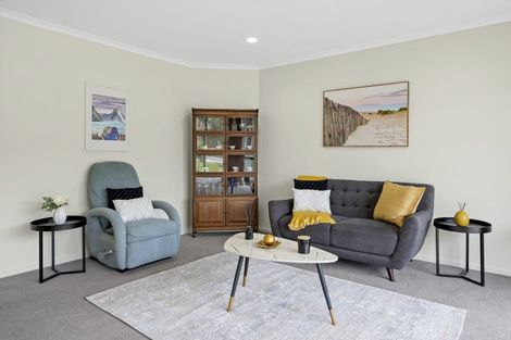 Photo of property in Redwood Village, 65/42 Main Road, Tawa, Wellington, 5028