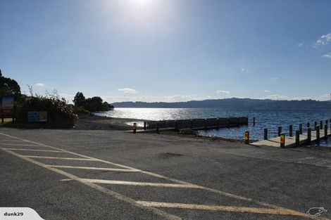 Photo of property in 20 Kurapoto Lane, Rainbow Point, Taupo, 3330