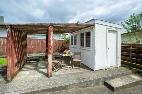 Photo of property in 16 Parkvale Road, Otumoetai, Tauranga, 3110