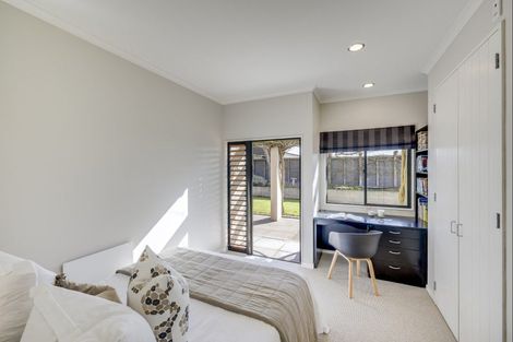 Photo of property in 50 Iona Road, Havelock North, 4130