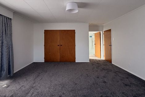 Photo of property in 27a Gemstone Drive, Birchville, Upper Hutt, 5018