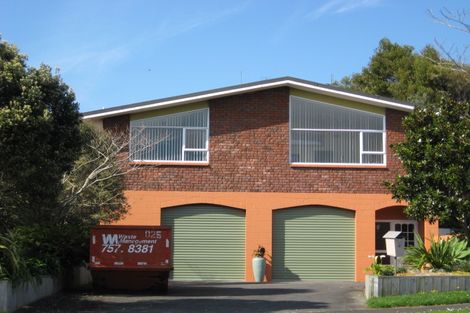 Photo of property in 3 Kipling Drive, Whalers Gate, New Plymouth, 4310