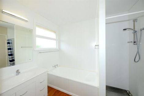 Photo of property in 66 Daniels Road, Redwood, Christchurch, 8051
