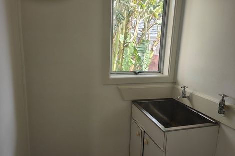 Photo of property in 38 Durham Street, Te Atatu Peninsula, Auckland, 0610