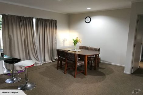 Photo of property in 42 Linwood Drive, Paraparaumu, 5032