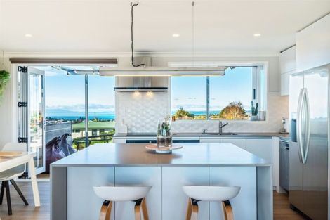 Photo of property in 1/719 East Coast Road, Browns Bay, Auckland, 0630