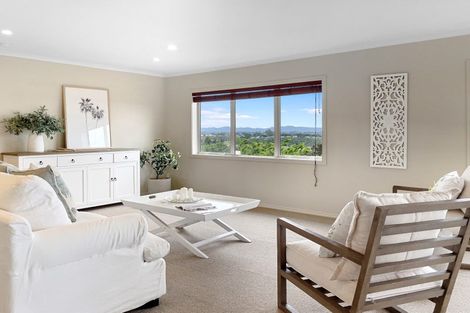 Photo of property in 33 Philomel Crest, Welcome Bay, Tauranga, 3112