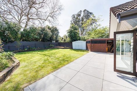 Photo of property in 15 Ashburn Lane, Awapuni, Palmerston North, 4412