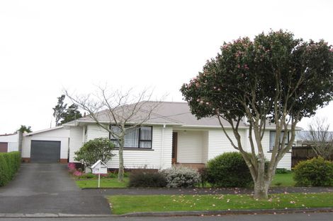 Photo of property in 19 Kauri Street, Merrilands, New Plymouth, 4312