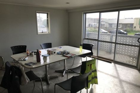 Photo of property in 25 Tihi Street, Stonefields, Auckland, 1072