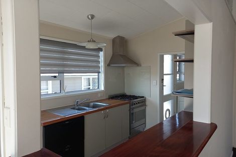 Photo of property in 15 Penrith Street, Westown, New Plymouth, 4310