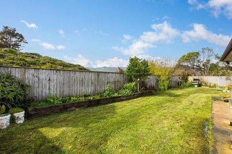 Photo of property in 10 Fiordland Place, Aotea, Porirua, 5024
