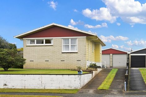 Photo of property in 18 Deanwell Avenue, Deanwell, Hamilton, 3206