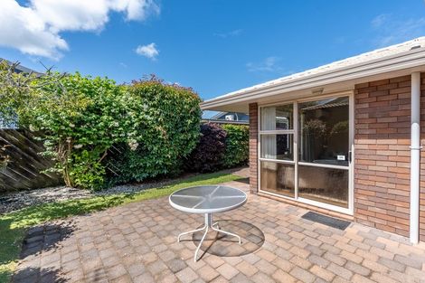 Photo of property in 12 Longford Court, Forest Lake, Hamilton, 3200