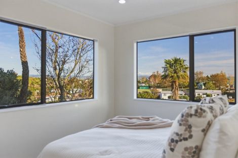 Photo of property in 14 Pelorus Street, Welcome Bay, Tauranga, 3112