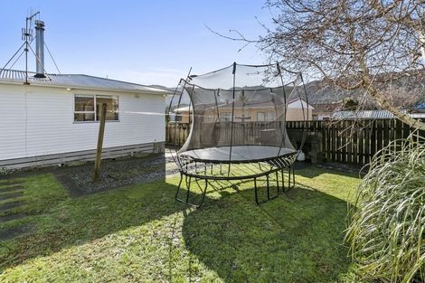 Photo of property in 15 Stockdale Street, Wainuiomata, Lower Hutt, 5014