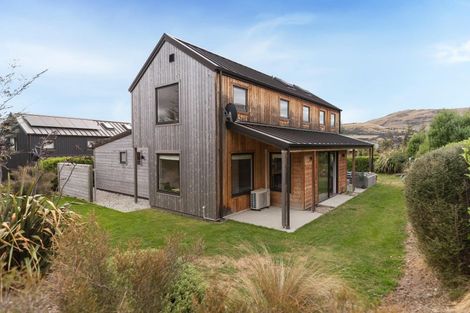 Photo of property in 6 Appin Court, Jacks Point, Queenstown, 9371