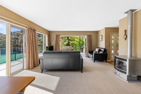 Photo of property in 1703 Kenepuru Road, Te Mahia, Picton, 7282