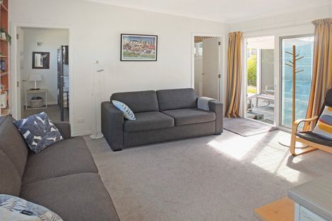 Photo of property in 3 Kent Terrace, Foxton Beach, Foxton, 4815