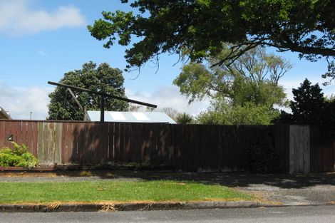 Photo of property in 24 Cobden Street, Westport, 7825