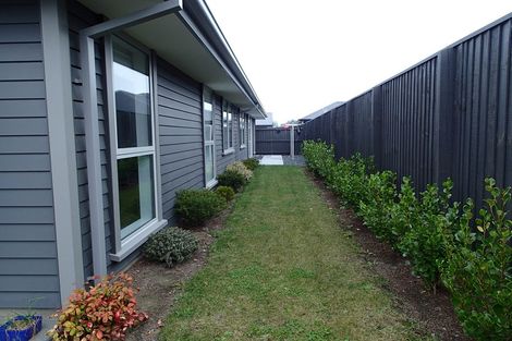 Photo of property in 14 Pimlico Place, Rangiora, 7400