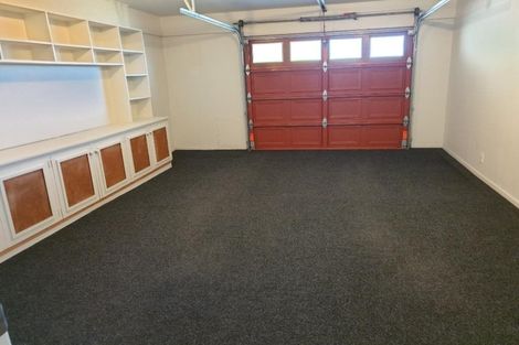 Photo of property in 70 Fisher Parade, Sunnyhills, Auckland, 2010