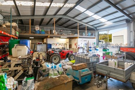 Photo of property in 33 Loop Road, Minden, Tauranga, 3176