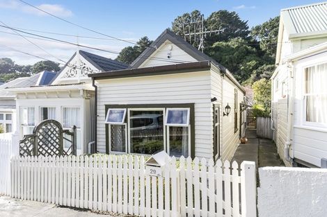 Photo of property in 29 Edinburgh Terrace, Berhampore, Wellington, 6023