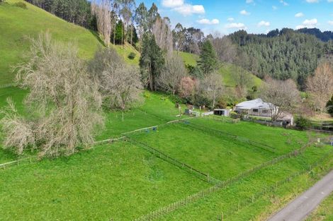 Photo of property in 1186 Tangahoe Valley Road, Ohangai, Hawera, 4674