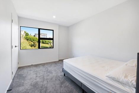 Photo of property in 4 Pleasant Way, Matakatia, Whangaparaoa, 0930