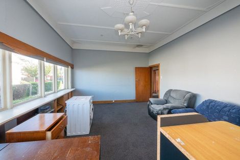 Photo of property in 145 Macandrew Road, South Dunedin, Dunedin, 9012