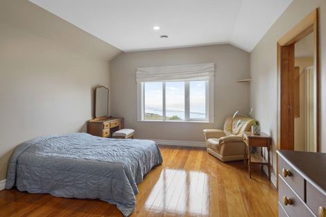 Photo of property in 575 Summit Road, Heathcote Valley, Christchurch, 8081