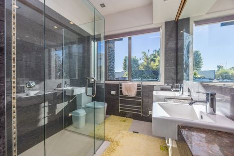 Photo of property in 106 Hillcrest Road, Hatfields Beach, Orewa, 0931