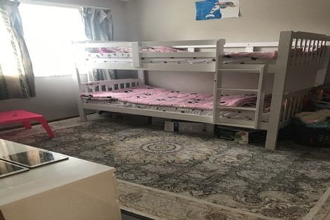 Photo of property in 2/53 Pakuranga Road, Pakuranga, Auckland, 2010