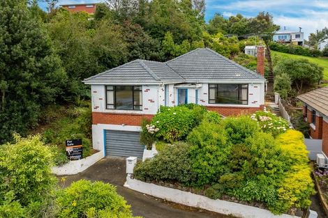 Photo of property in 28 Frasers Road, Glenross, Dunedin, 9011